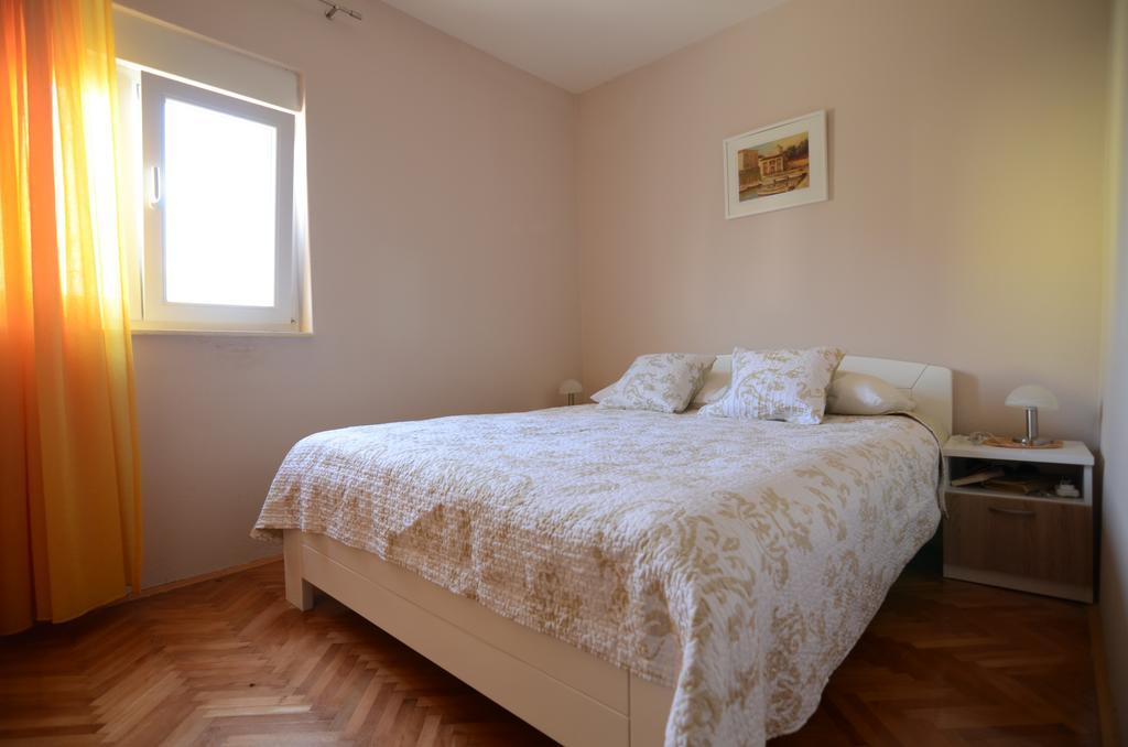 Apartment Emi Sukošan Exteriér fotografie