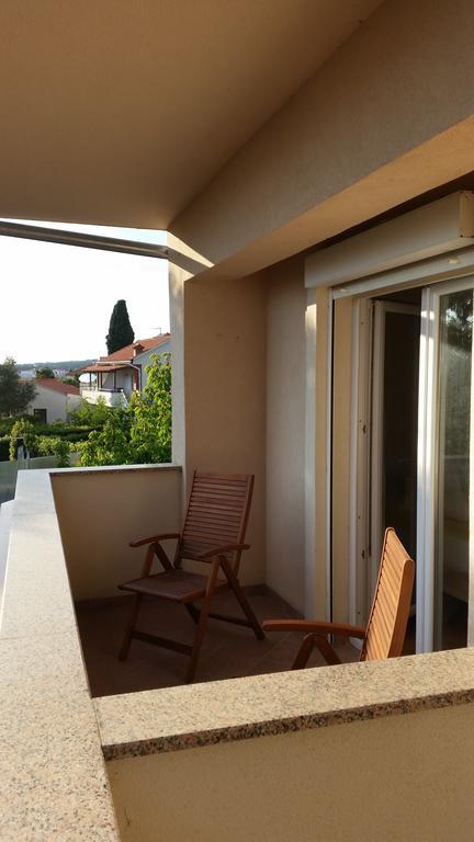 Apartment Emi Sukošan Exteriér fotografie